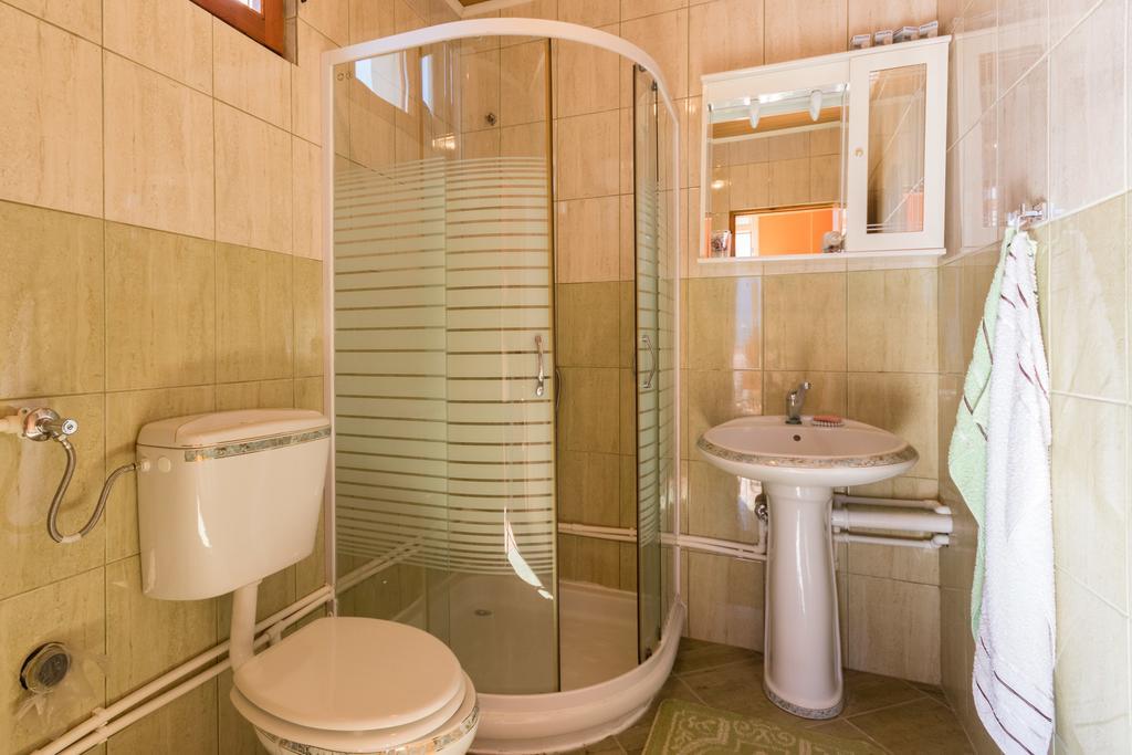 Apartment Sjekloca เวียร์ปาซาร์ ภายนอก รูปภาพ